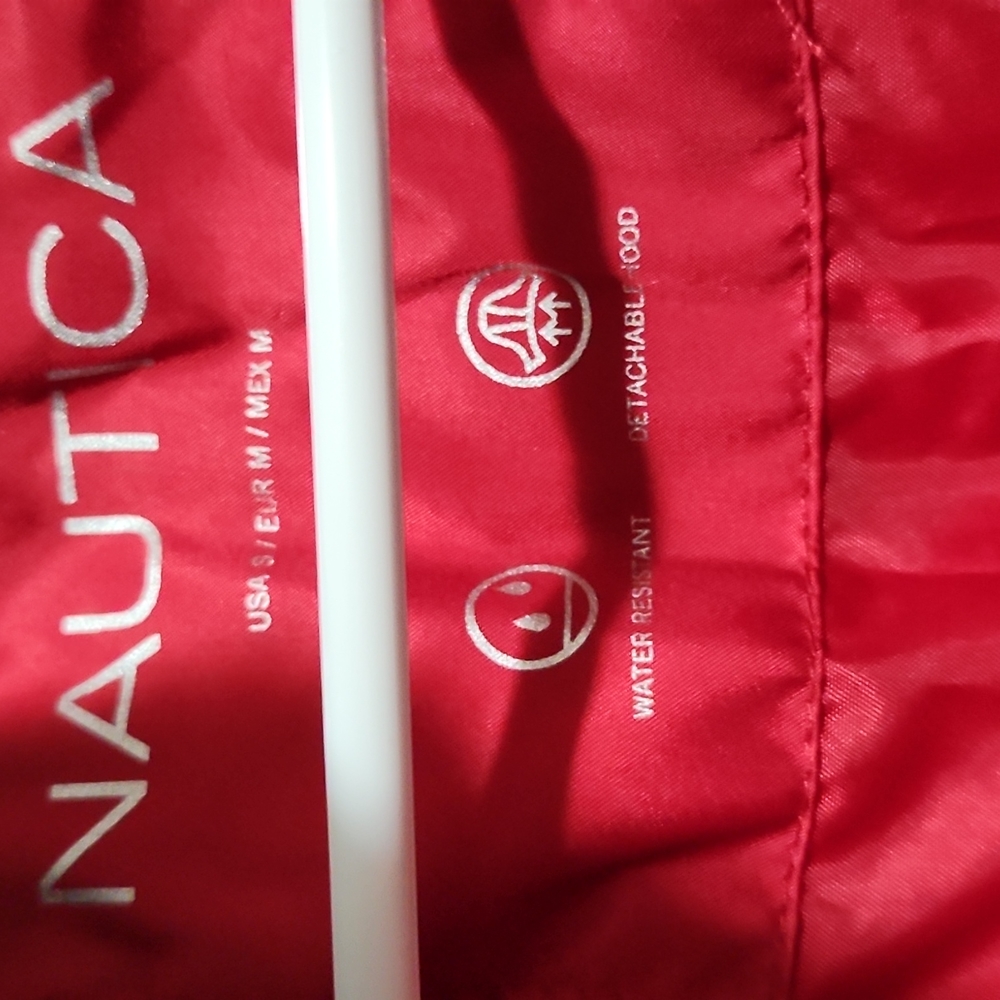 Coat - Picture 8 of 9